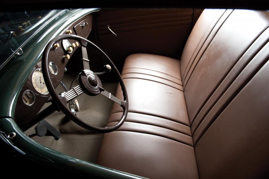 Ford DeLuxe Roadster 1935 года  (фото 14 из 41)